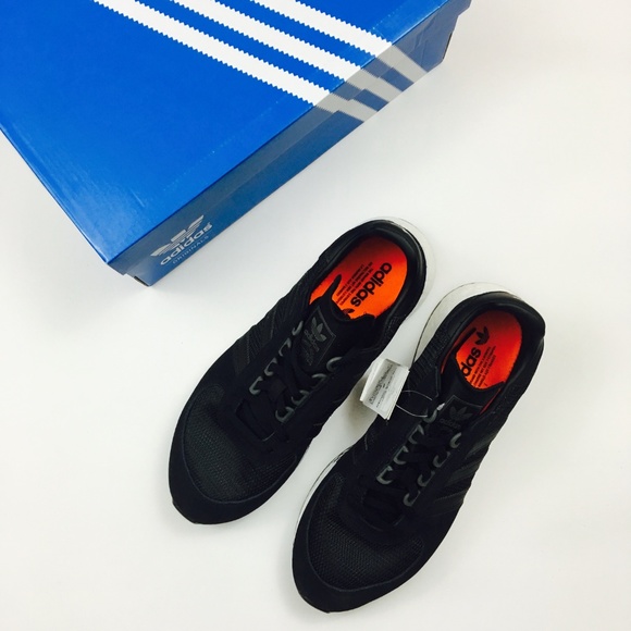 NEW Adidas Originals BOOST Marathon x5923 Sneakers - Picture 5 of 5